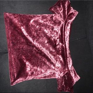 Velvet pink crop top
